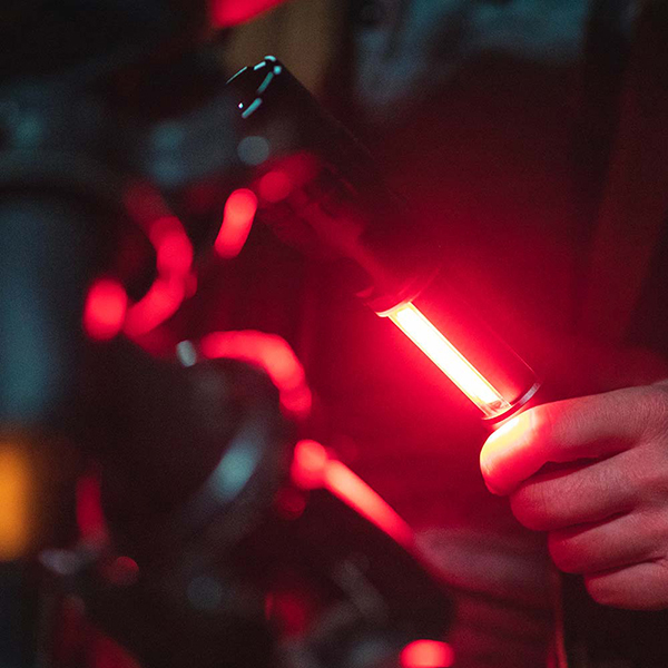 NEBO SLYDE KING 2K Rechargeable Flashlight - Image 10