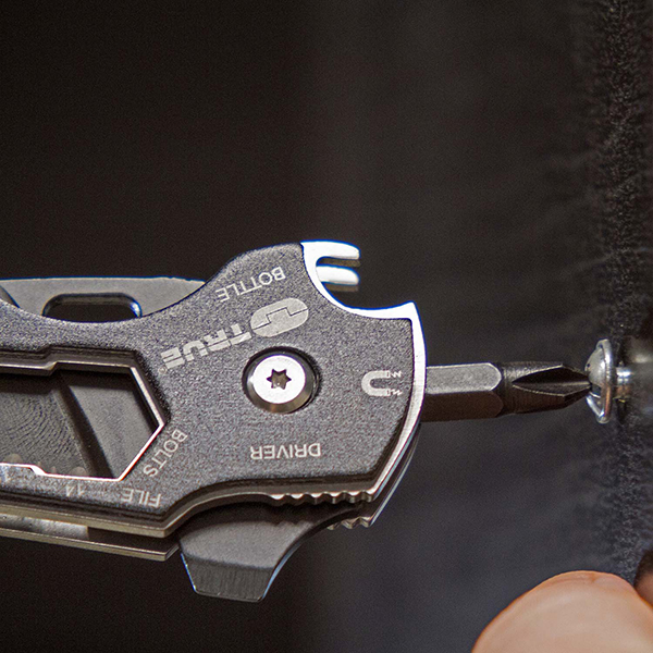 True Utility SmartKnife+ Pocket Knife - Image 3